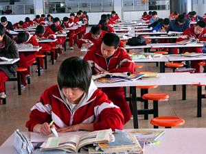 北京中考計劃內招生8.8萬 擇校生比例降至歷年最低