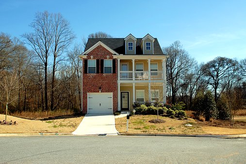 ��������У�L:���ǰѺ��ӷ��ڵ�һλ�� �ȴ��@����ͥ�Ķ���Ǳ���