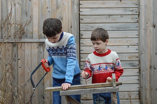 多種函數交叉綜合問題:涉及一次函數、反比...