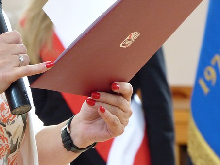 �����􌑽o���ӵ�һ����:�Ҟ�ʲôҪ����?