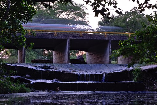 �o����Ո�˼ҽ̣��ɿ���һ������߆᣿