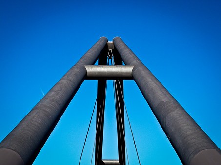 �����ĵ�һ��С�W�ҽ��и�