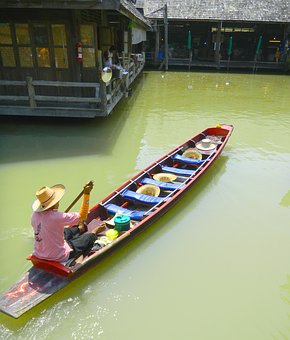 玩中學(xué)習(xí):培養(yǎng)學(xué)生對(duì)學(xué)習(xí)的興趣