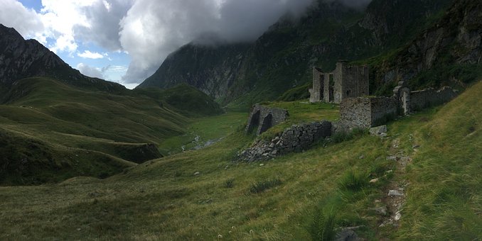 һ���������ČW�����ܴa�������꼉100������ǰ10�����u֮·