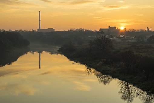 13�qŮ�������όW�؄e������ô�k