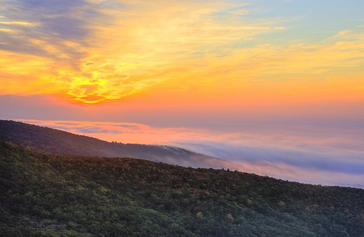 遇到叛逆期的孩子,家長該如何和孩子相處?