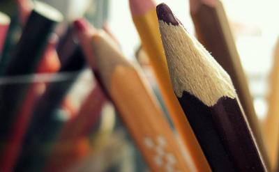 同學(xué)們還要練習(xí)用好連接詞語(yǔ),因?yàn)檫B接詞語(yǔ)...