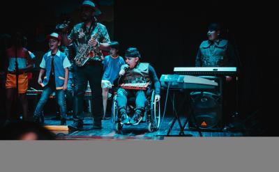 采用純時間的概念