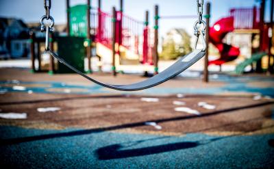 3、根據(jù)表達(dá)的需要,會(huì)變換句型,如把字句...