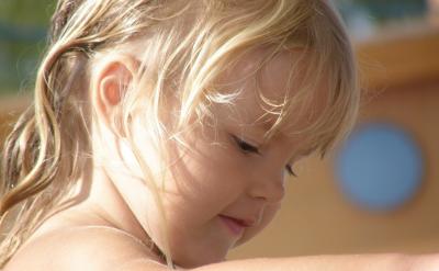 - �Sɫ�������e��