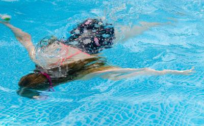 �ю׺Ά��}�����˱�ʾ�������@���ǽ����׺�...