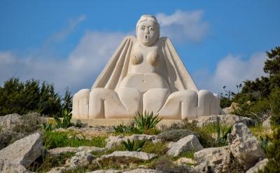 【設計意圖興趣是最好的老師,只有對課文產...