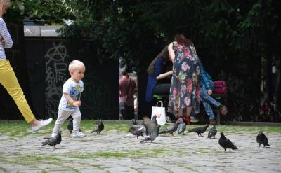 科學的進步需要不斷超越已有的理論,沒有懷...