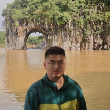 M教員