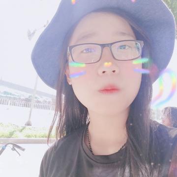 梁教員