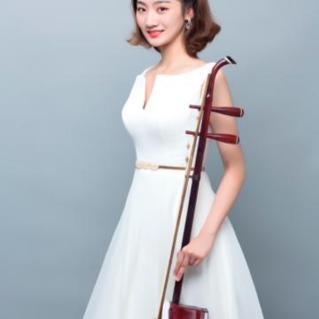 秦教員